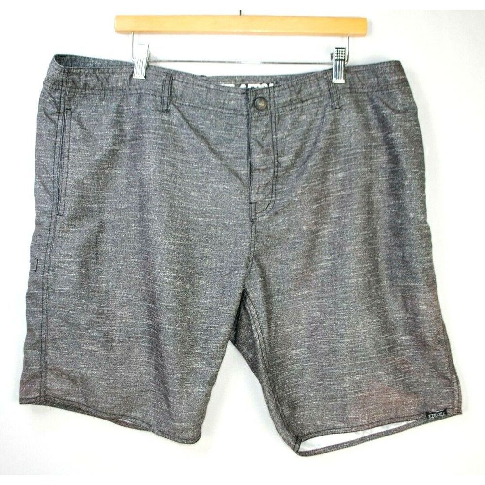 Versa-Ezekiel Hybrid Board Shorts Mens Size 40 Gray Pants 10"